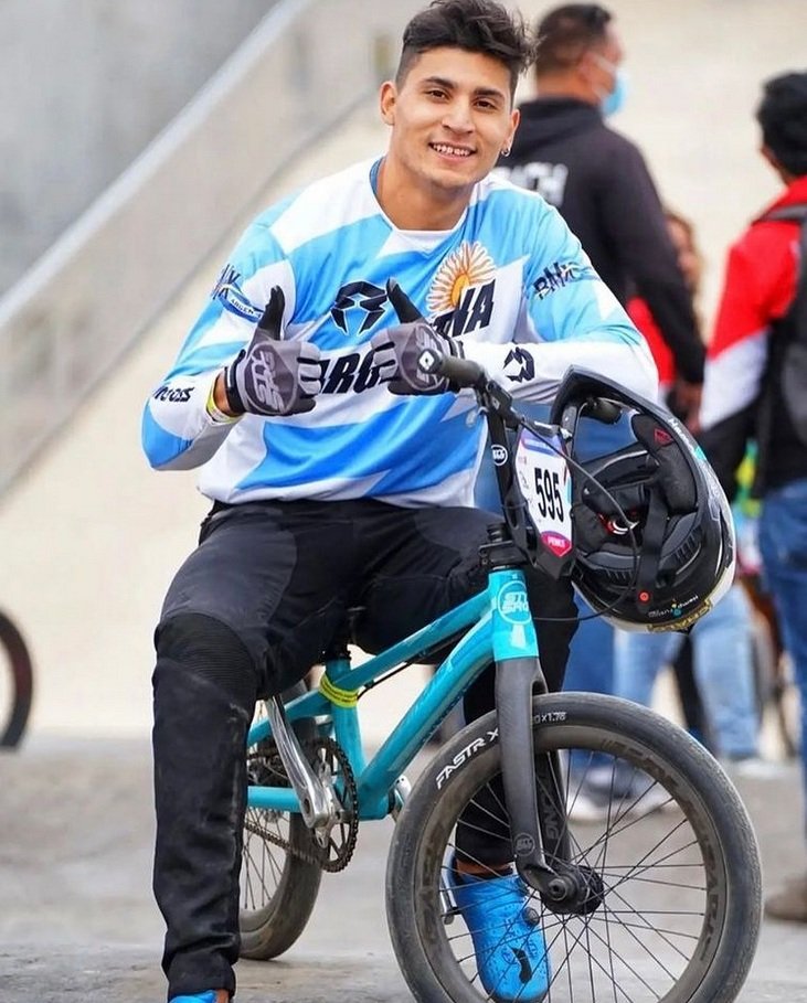 Photo of Gonzalo Molina brilló en el Mundial de BMX en Francia