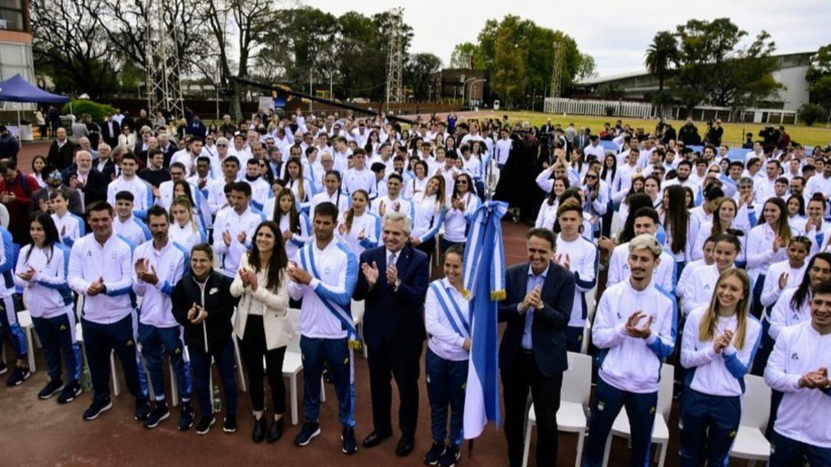 Photo of Asunción 2022: el presidente Alberto Fernández despidió a la delegación argentina