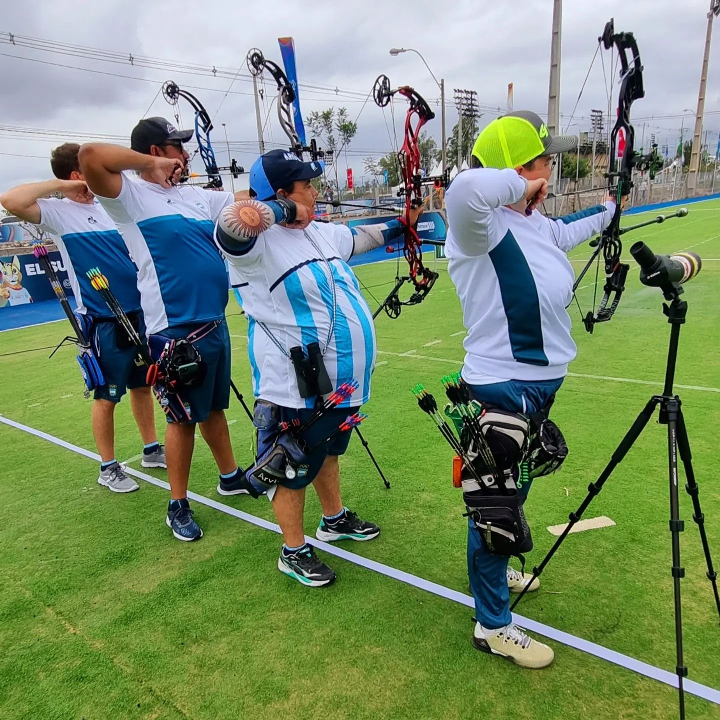 Photo of El equipo argentino de tiro con arco estuvo a una flecha del podio en Asunción 2022